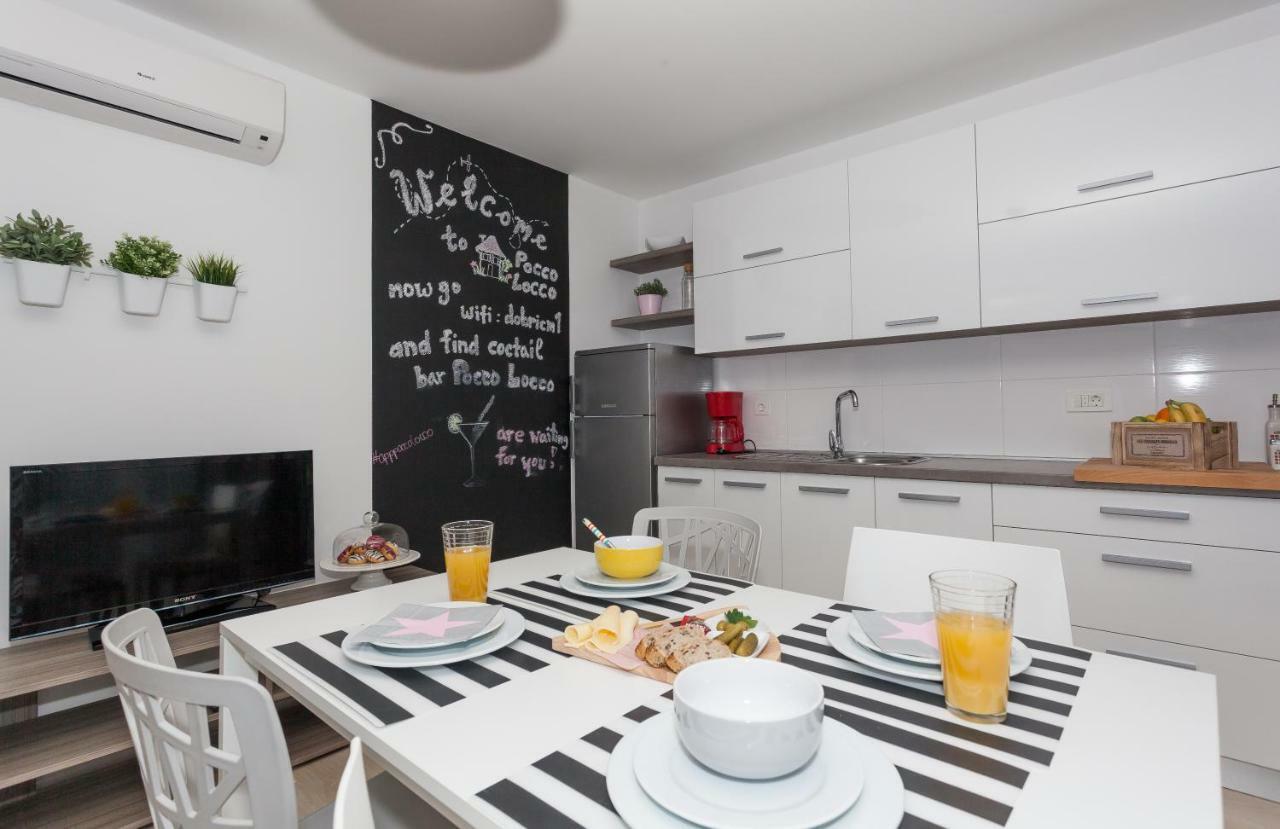 Apartmani Pocco Locco Biograd Na Moru Esterno foto