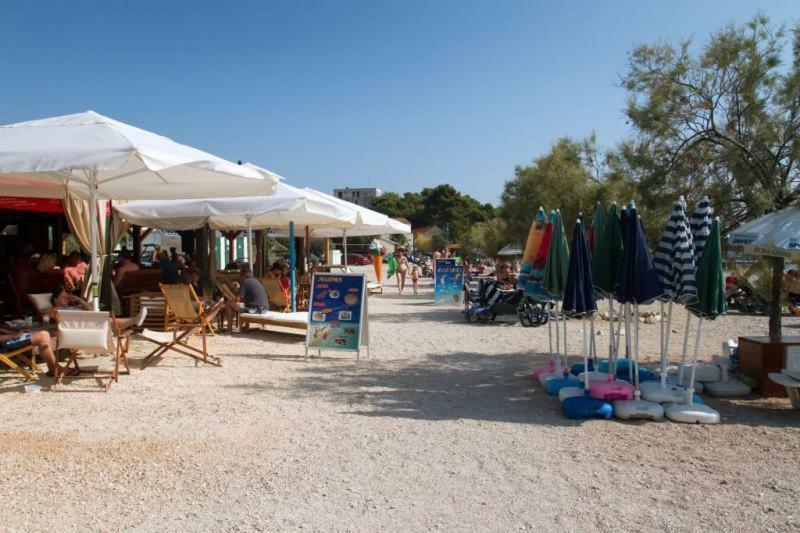 Apartmani Pocco Locco Biograd Na Moru Esterno foto